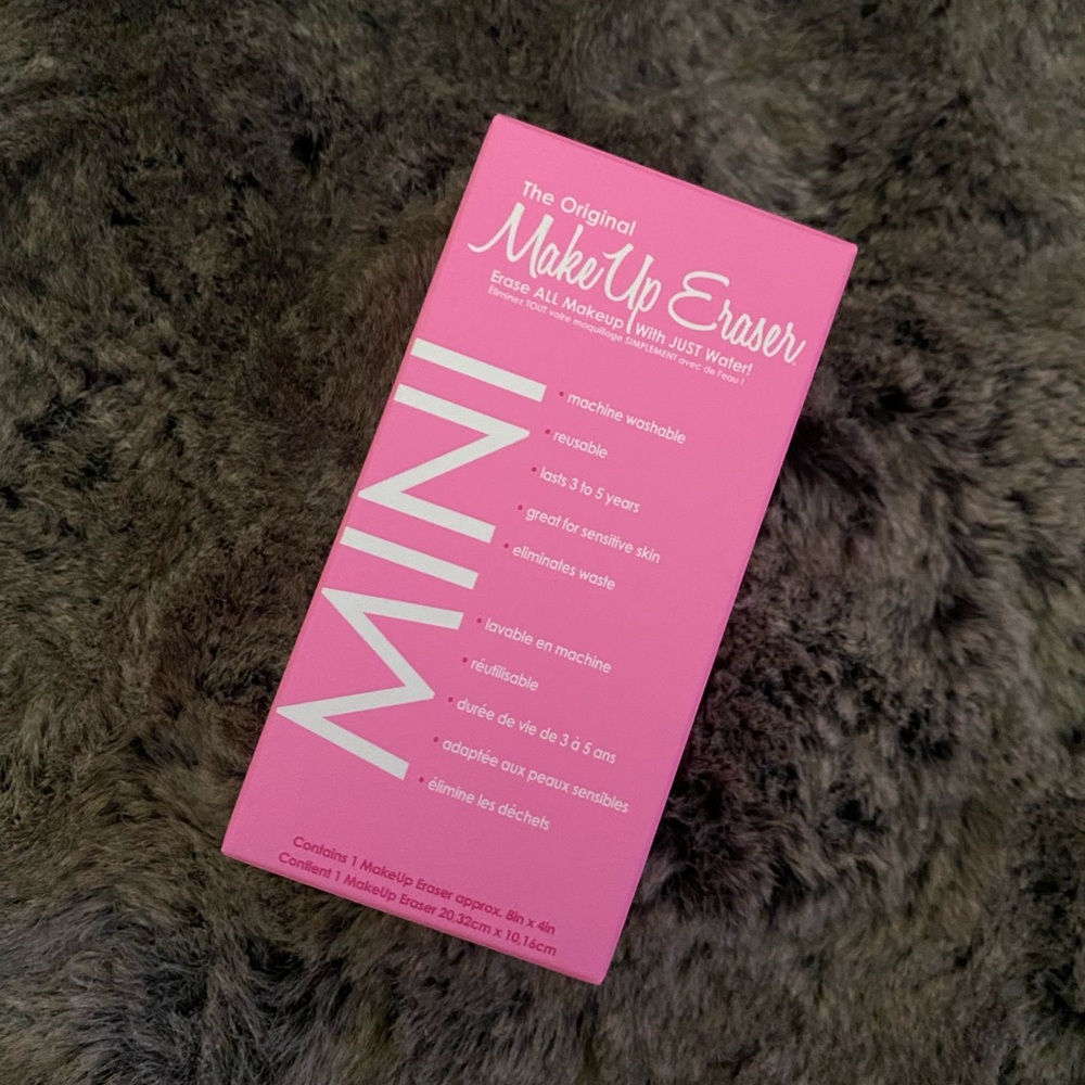 NWB the original make up eraser mini